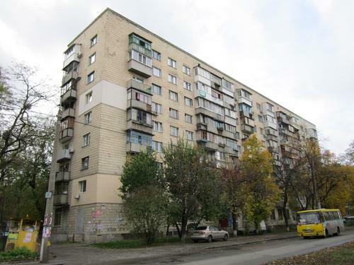 Київ, Набережно-Корчуватська вул., 68