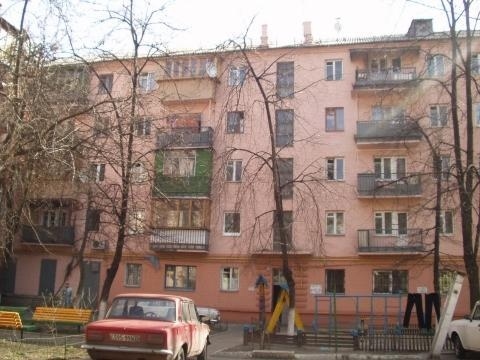 Киев, Набережно-Крещатицкая ул., 3А