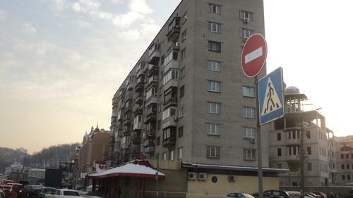 Киев, Набережно-Крещатицкая ул., 11