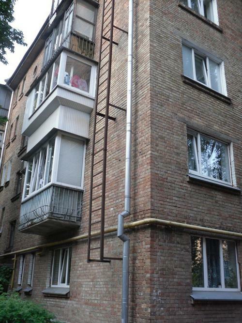 Киев, Святослава Хороброго ул., 8