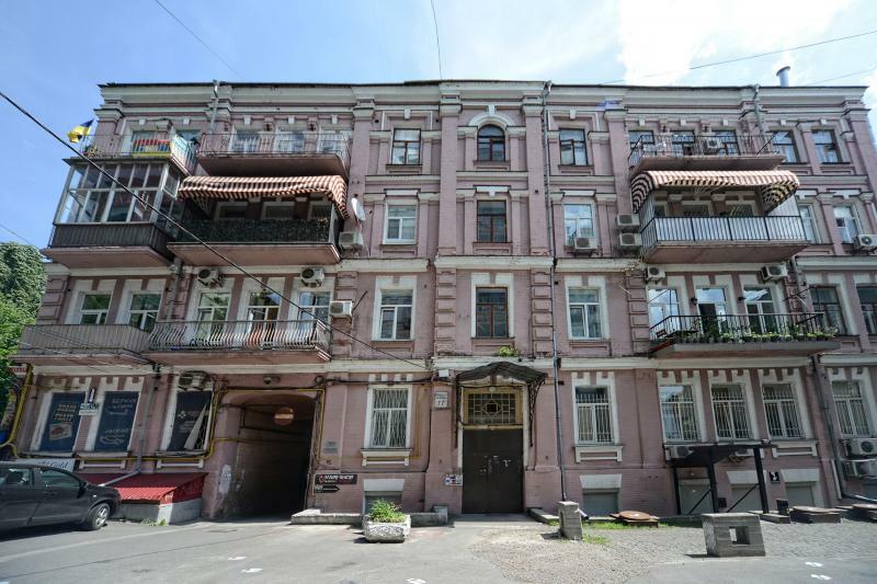 Продаж офісу 61 м², Михайлівська вул., 22Б