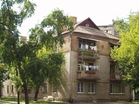 Киев, Новодарницкая ул., 17