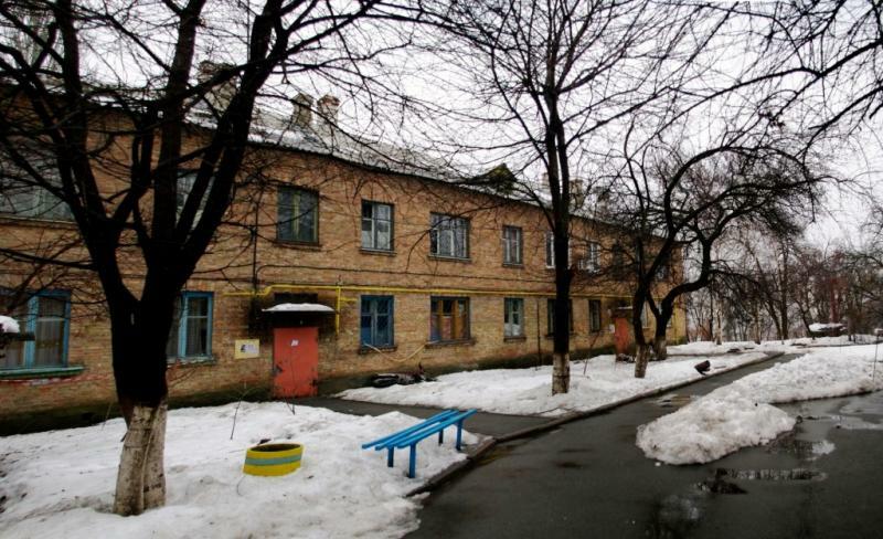 Київ, Олегівська вул., 20