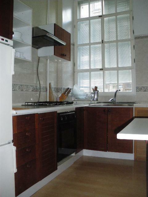 2-комнатная квартира посуточно 57 м², Рейтарская ул., 18