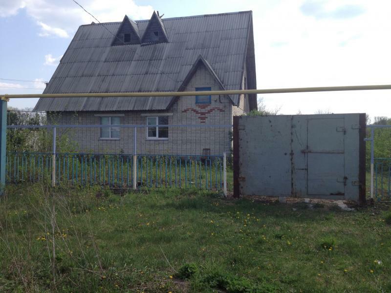 Донецька обл., Ясинуватський район, с. Тоненьке, Центральная вул., 5А