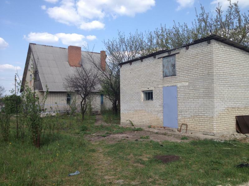 Донецька обл., Ясинуватський район, с. Тоненьке, Центральная вул., 5А