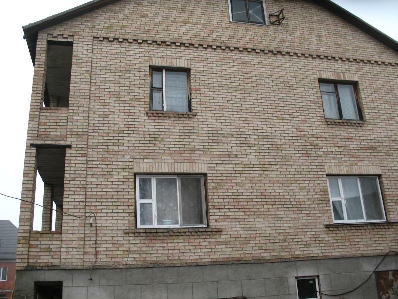 Київська обл., Києво-Святошинський район, с. Горенка, Мічуріна вул., 87