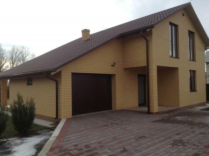 Київська обл., Києво-Святошинський район, с. Тарасівка, Ніни Майбороди вул., 12