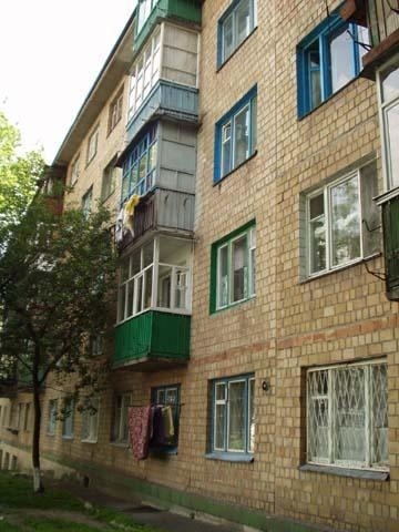 Киев, Василия Жуковского пер., 13/16