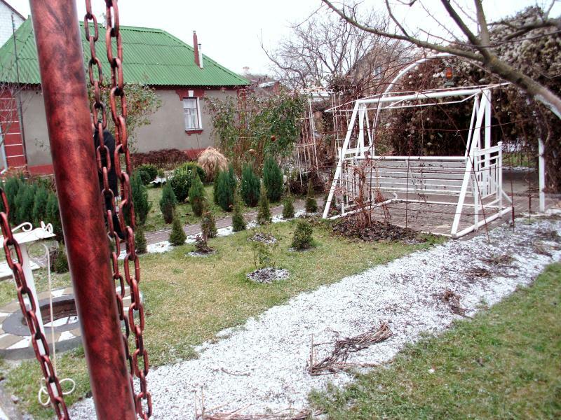 Киев, Ватутина ул., 4