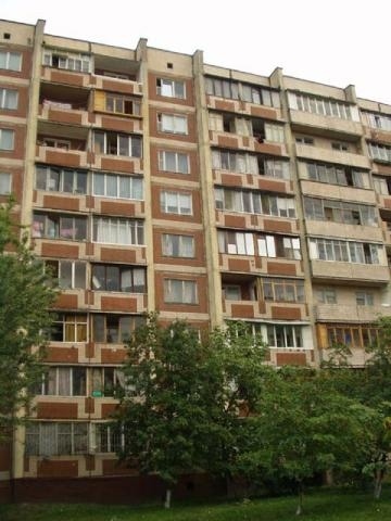 Киев, Булгакова ул., 4