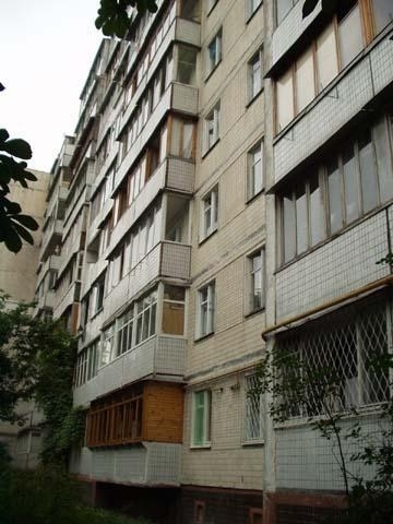 Киев, Василия Касияна ул., 2А