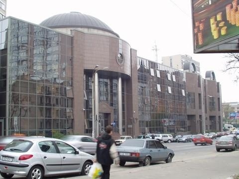 Киев, Владимира Антоновича ул., 127
