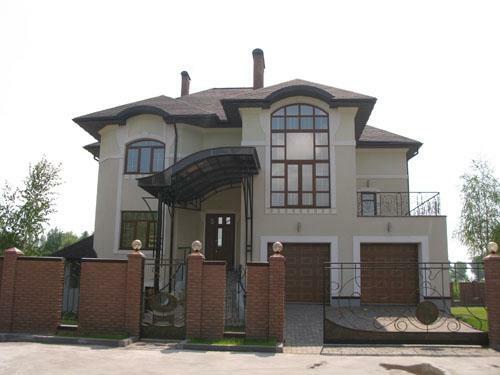 Киевская обл., Обуховский район, пгт Козин, Озерная ул., 17
