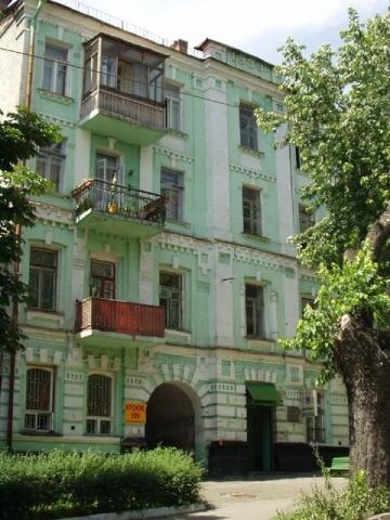 Киев, Владимирская ул., 84