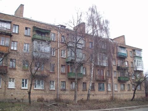 Киев, Волгоградская ул., 2