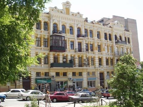 Киев, Бульварно-Кудрявская ул., 51