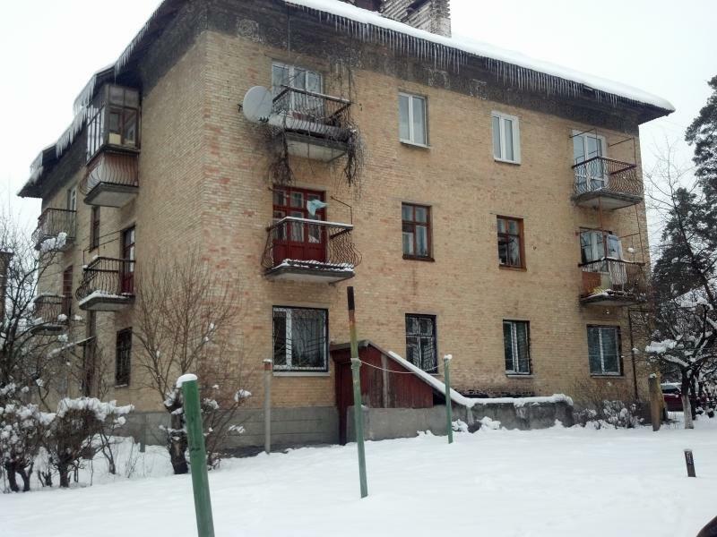 Київ, Волго-Донська вул., 68/10