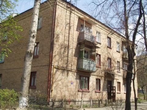 Киев, Волынская ул., 26А