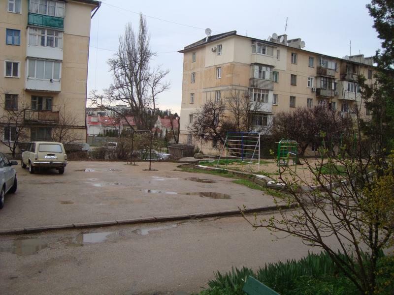 Севастополь, Ефремова ул., 22