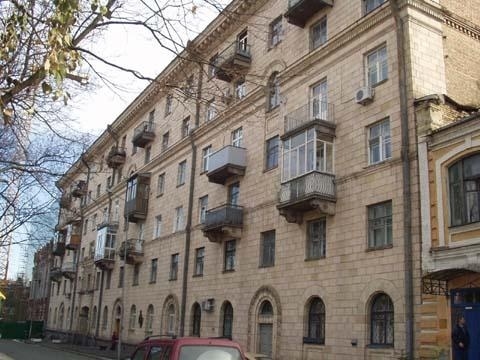 Киев, Владимирская ул., 19
