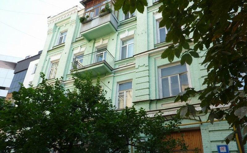 Киев, Владимирская ул., 79А