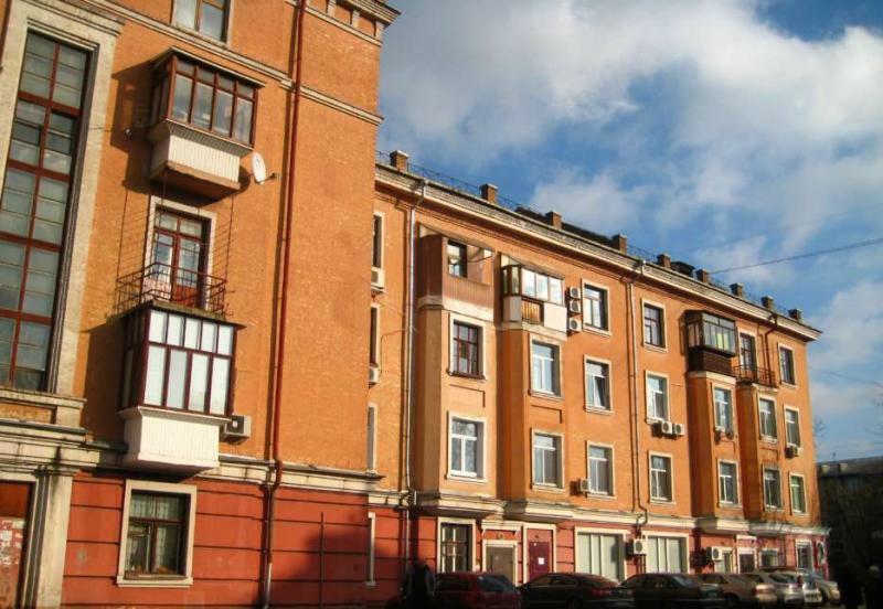 Київ, Верховної Ради бул., 13