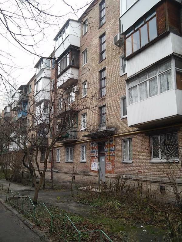 Київ, Віктора Ярмоли вул., 38А