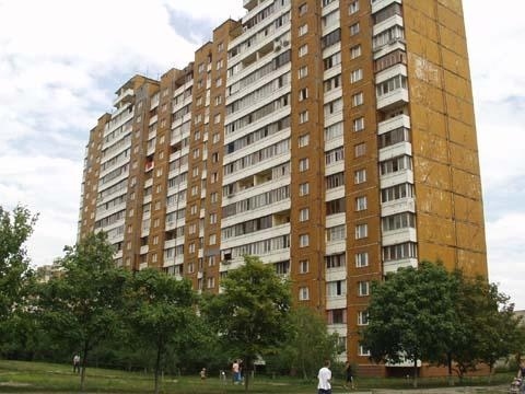 Киев, Владимира Высоцкого бул., 4