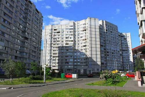 Киев, Академика Булаховского ул., 5Б