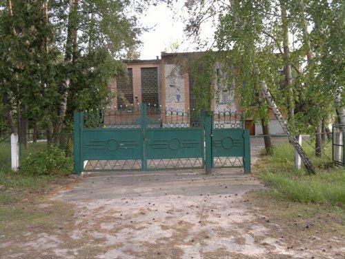 Киевская обл., Обуховский район, пгт Козин, Шевченка ул., 12