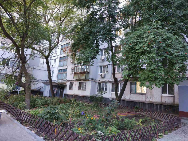 Оренда 2-кімнатної квартири 50 м², Новокримська вул., 4А