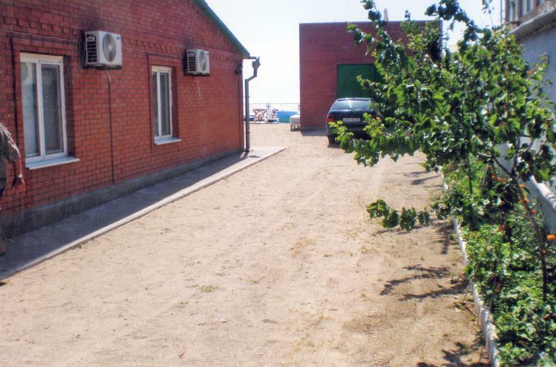 Донецкая обл., Новоазовский район, пгт Седово, Школьная ул., 28