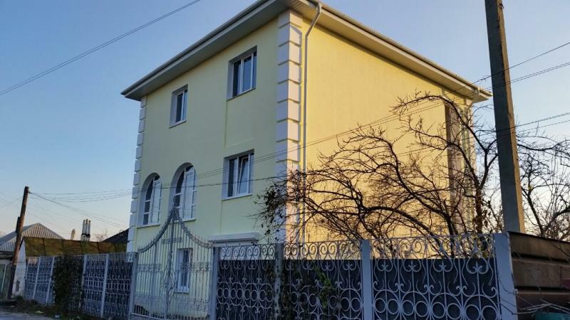 Дніпро, Мольера вул., 26