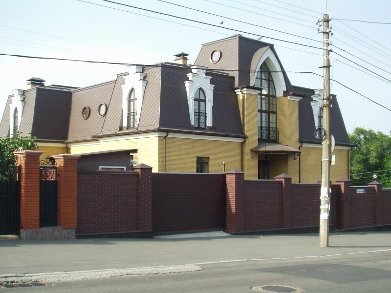 Київ, Петропавлівська вул., 44/34