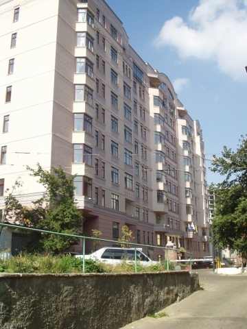 Киев, Пирогова ул., 6А