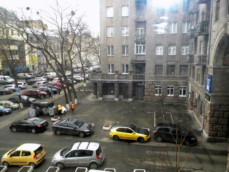 Продаж 4-кімнатної квартири 92 м², Пирогова вул., 2