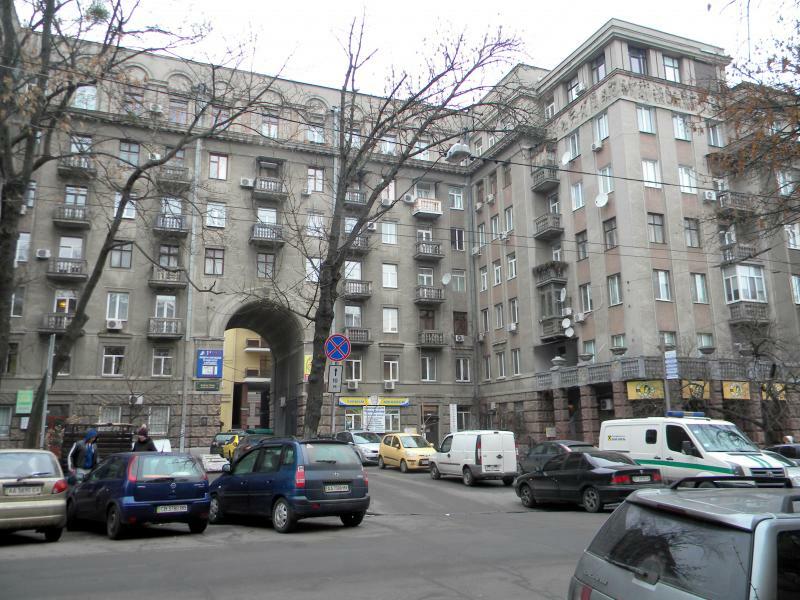 Продаж 4-кімнатної квартири 92 м², Пирогова вул., 2