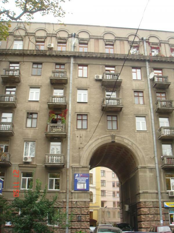 Продаж 4-кімнатної квартири 92 м², Пирогова вул., 2