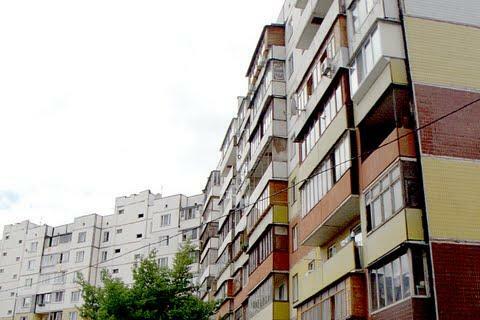 Киев, Маяковского ул., 12