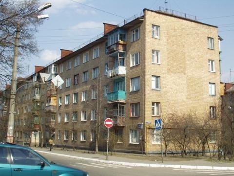 Київ, Межова вул., 11/12