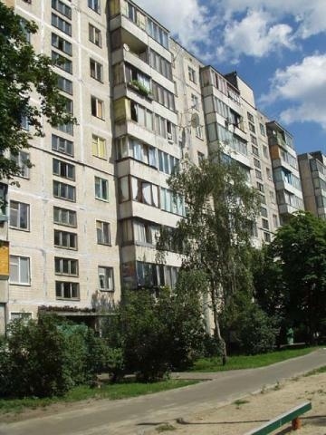 Продаж 1-кімнатної квартири 33.4 м², Мілютенка вул., 15А