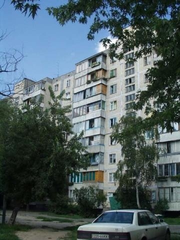 Продаж 1-кімнатної квартири 33.4 м², Мілютенка вул., 15А