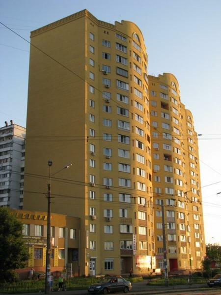 Киев, Миропольская ул., 39