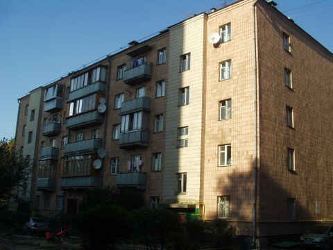 Киев, Мартиросяна ул., 3