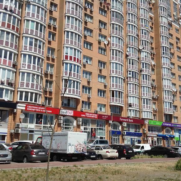 Аренда 4-комнатной квартиры 152 м², Маршала Тимошенко ул., 21