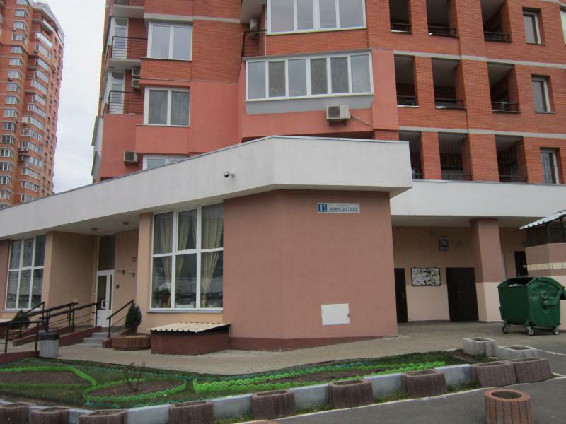 Киев, Марины Цветаевой ул., 11