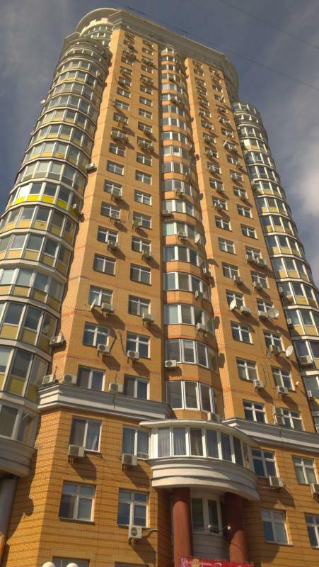 Киев, Маршала Тимошенко ул., 21 К4