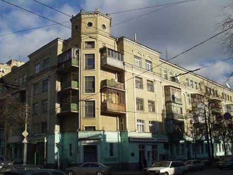Киев, Юрия Ильенко ул., 32