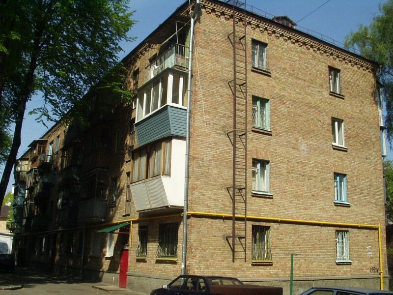 Киев, Михаила Брайчевского ул., 12В